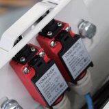 自動(dòng)扶梯 自動(dòng)扶梯